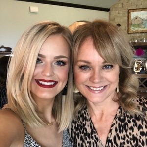 Meet your Posher, Kelly